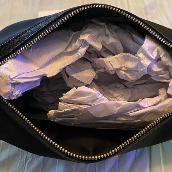 Kate Spade! - Picture 2 of 4